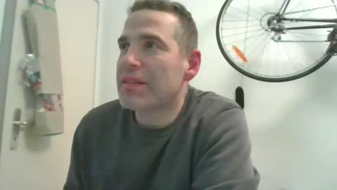 Snapshot of idontknowwhy1 chatting on 01/03/25, 10:29 idontknowwhy1 online show from 01/03/25, 10:29