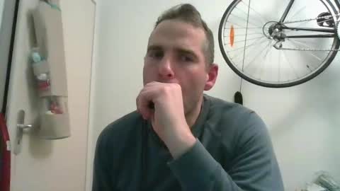 Snapshot of idontknowwhy1 chatting on 01/13/25, 10:35 idontknowwhy1 online show from 01/13/25, 10:35