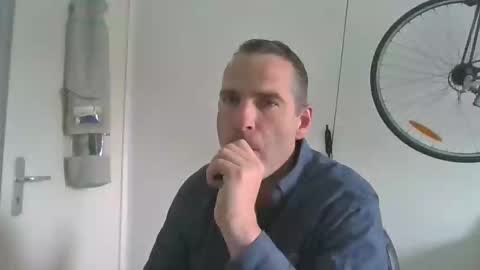 Snapshot of idontknowwhy1 chatting on 09/22/25, 09:55 idontknowwhy1 online show from 09/22/25, 09:55