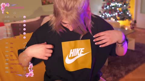 Little Flower online show from 12/22/24, 03:55