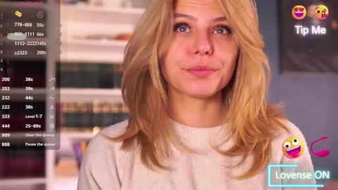 Little Flower online show from 10/27/25, 03:49