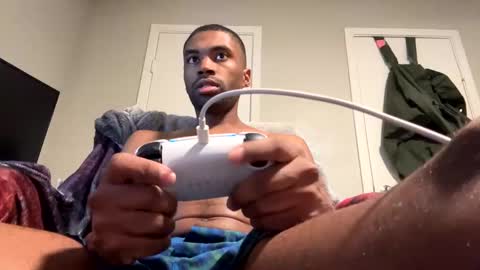 Snapshot of idropbabies chatting on 12/27/24, 08:35 UNO online show from 12/27/24, 08:35