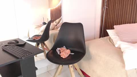 ifis online show from 09/11/25, 11:05