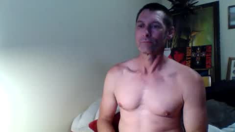 Snapshot of ifoundthegspot chatting on 05/06/26, 09:47 Darthmark420 online show from 05/06/26, 09:47