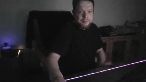 Snapshot of igaveyoupower chatting on 01/13/26, 02:39 igaveyoupower online show from 01/13/26, 02:39