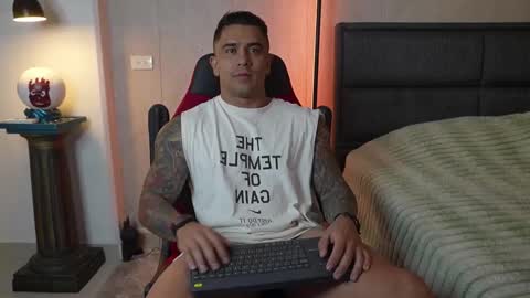 Snapshot of igor_scott chatting on 11/20/25, 03:07 Igor scott online show from 11/20/25, 03:07