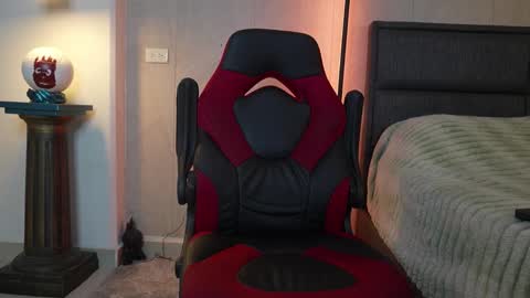 Snapshot of igor_scott chatting on 11/21/25, 02:32 Igor scott online show from 11/21/25, 02:32