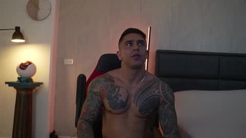 Snapshot of igor_scott chatting on 11/26/25, 05:52 Igor scott online show from 11/26/25, 05:52