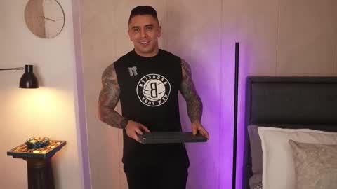 Snapshot of igor_scott chatting on 02/19/26, 01:12 Igor scott online show from 02/19/26, 01:12