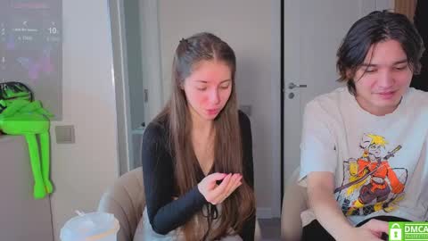 Julia and Mira online show from 03/08/26, 08:18