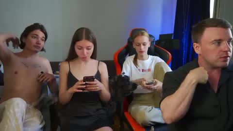 Julia and Mira online show from 06/28/26, 11:38