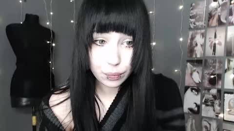 Snapshot of iiiiiiis chatting on 04/29/26, 08:26 iiiiiiis online show from 04/29/26, 08:26