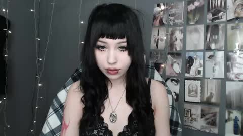 Snapshot of iiiiiiis chatting on 05/21/26, 01:40 iiiiiiis online show from 05/21/26, 01:40