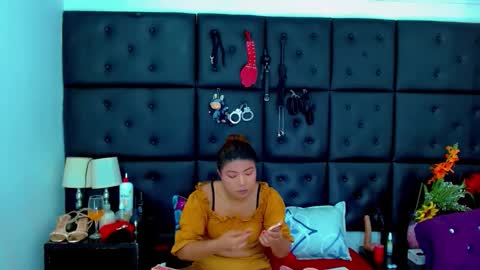 iisalombardi online show from 04/24/26, 02:58