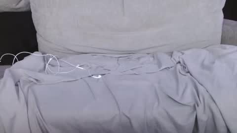 ijerkforuu456 online show from 11/17/25, 07:03