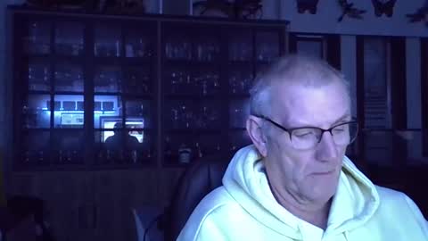 Snapshot of ikwiljeneuken123 chatting on 02/24/26, 04:54 ikwiljeneuken123 online show from 02/24/26, 04:54