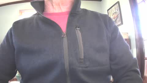 il_undercover online show from 02/18/25, 02:06