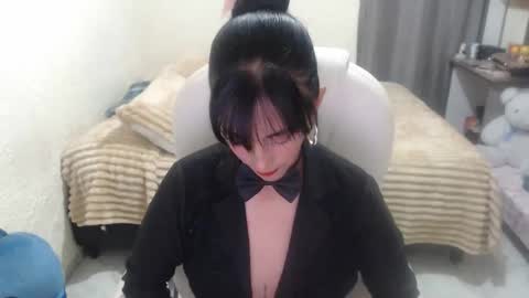 Ilaira  online show from 04/10/26, 08:24