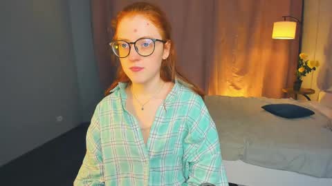 Snapshot of ilanacruice chatting on 05/28/26, 07:22 Ilana online show from 05/28/26, 07:22