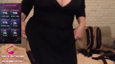 IlariaCetoi online show from 11/13/25, 11:53