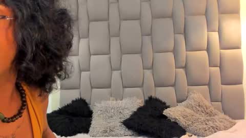 ile_matamba online show from 09/30/25, 02:44