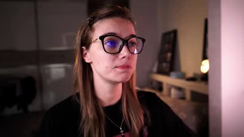 ileanacampbel online show from 09/18/25, 04:25