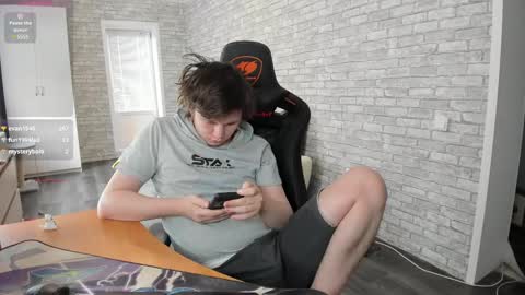 Snapshot of iliaskrislove chatting on 03/03/25, 08:05 iliaskris online show from 03/03/25, 08:05