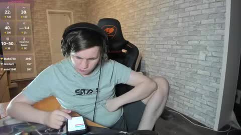 Snapshot of iliaskrislove chatting on 03/04/25, 09:00 iliaskris online show from 03/04/25, 09:00