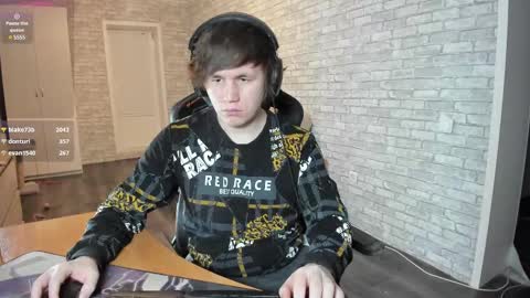 Snapshot of iliaskrislove chatting on 03/06/25, 04:07 iliaskris online show from 03/06/25, 04:07