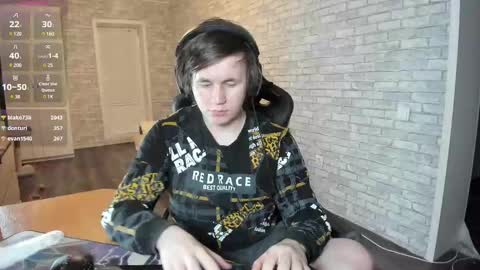 Snapshot of iliaskrislove chatting on 03/08/25, 12:44 iliaskris online show from 03/08/25, 12:44