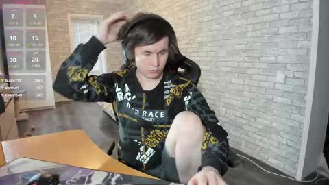 Snapshot of iliaskrislove chatting on 03/08/25, 03:50 iliaskris online show from 03/08/25, 03:50