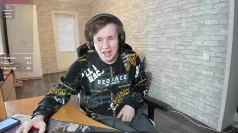 Snapshot of iliaskrislove chatting on 03/12/25, 03:57 iliaskris online show from 03/12/25, 03:57