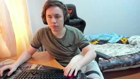 Snapshot of iliaskrislove chatting on 09/09/25, 10:04 iliaskris online show from 09/09/25, 10:04