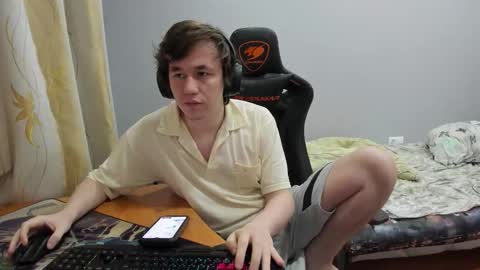 Snapshot of iliaskrislove chatting on 09/15/25, 10:43 iliaskris online show from 09/15/25, 10:43