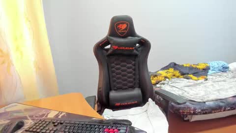 Snapshot of iliaskrislove chatting on 09/19/25, 06:59 iliaskris online show from 09/19/25, 06:59