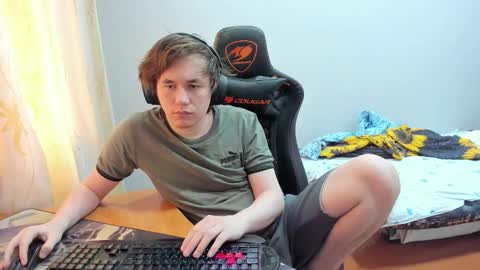 Snapshot of iliaskrislove chatting on 09/20/25, 11:33 iliaskris online show from 09/20/25, 11:33