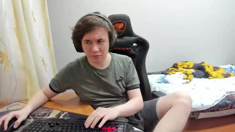 Snapshot of iliaskrislove chatting on 09/22/25, 09:28 iliaskris online show from 09/22/25, 09:28