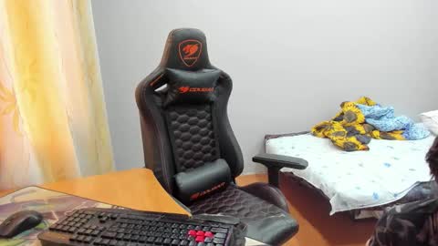 Snapshot of iliaskrislove chatting on 09/24/25, 09:56 iliaskris online show from 09/24/25, 09:56