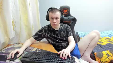 Snapshot of iliaskrislove chatting on 10/09/25, 02:04 iliaskris online show from 10/09/25, 02:04