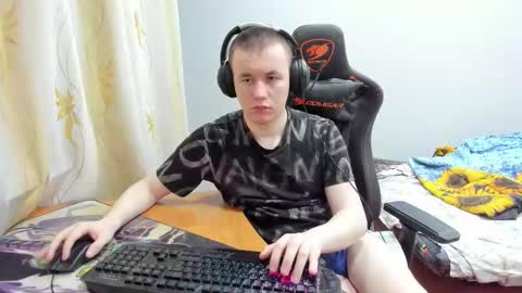 Snapshot of iliaskrislove chatting on 10/11/25, 03:54 iliaskris online show from 10/11/25, 03:54