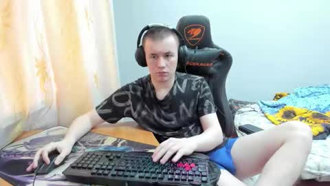 Snapshot of iliaskrislove chatting on 10/12/25, 04:00 iliaskris online show from 10/12/25, 04:00