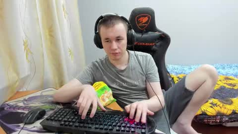 Snapshot of iliaskrislove chatting on 10/16/25, 02:07 iliaskris online show from 10/16/25, 02:07