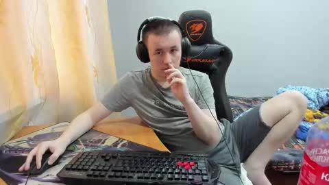 Snapshot of iliaskrislove chatting on 10/18/25, 05:43 iliaskris online show from 10/18/25, 05:43