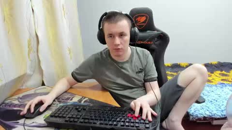 Snapshot of iliaskrislove chatting on 10/20/25, 06:19 iliaskris online show from 10/20/25, 06:19