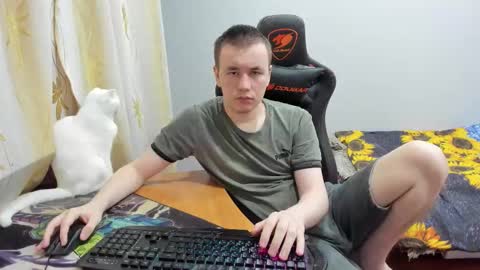 Snapshot of iliaskrislove chatting on 10/23/25, 01:21 iliaskris online show from 10/23/25, 01:21