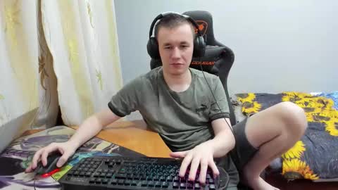 Snapshot of iliaskrislove chatting on 10/24/25, 01:24 iliaskris online show from 10/24/25, 01:24