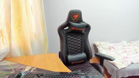 Snapshot of iliaskrislove chatting on 11/23/25, 08:36 iliaskris online show from 11/23/25, 08:36