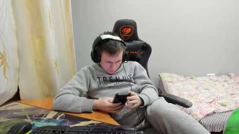 Snapshot of iliaskrislove chatting on 12/02/25, 06:03 iliaskris online show from 12/02/25, 06:03