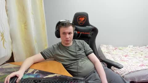 Snapshot of iliaskrislove chatting on 12/04/25, 05:43 iliaskris online show from 12/04/25, 05:43