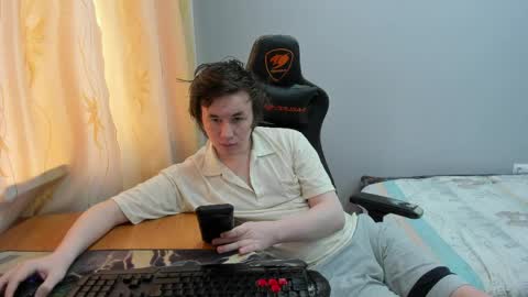 iliaskris online show from 04/21/26, 08:09